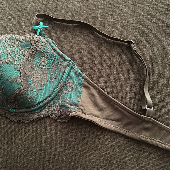 NWT Elle Macpherson Intimates Gentle Jade Bra - Size 36B - Picture 3 of 5